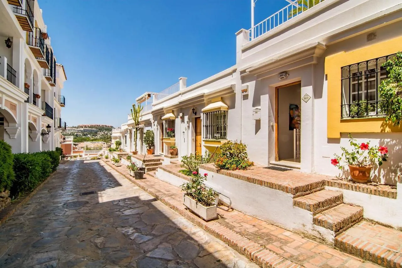 Ap165 - Contemporary Scandinavian Style Apartment Marbella Spain