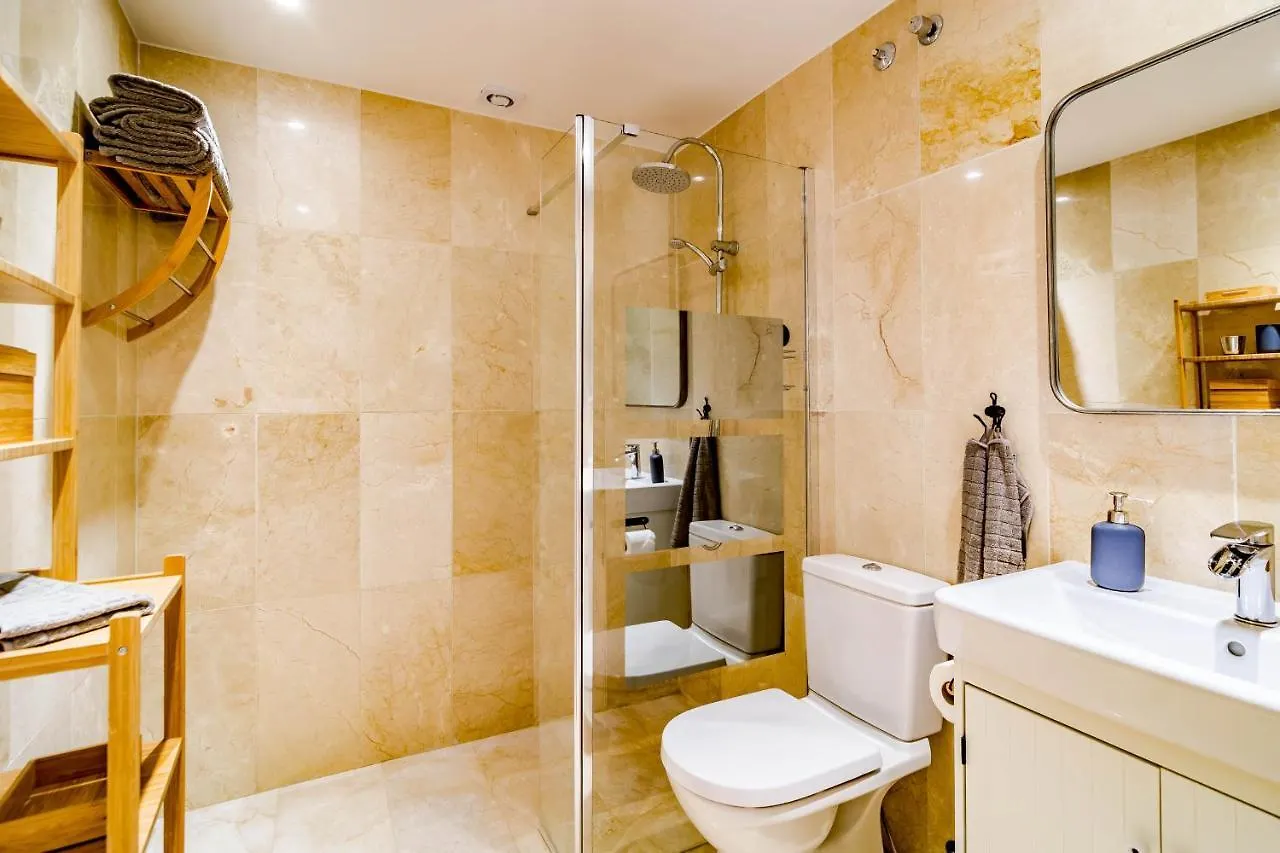 Ap165 - Contemporary Scandinavian Style Apartment Marbella
