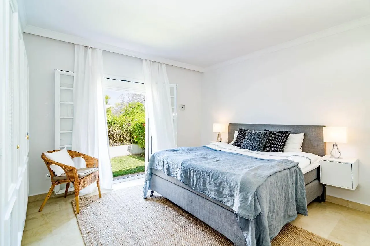 Ap165 - Contemporary Scandinavian Style Apartment Marbella Spain